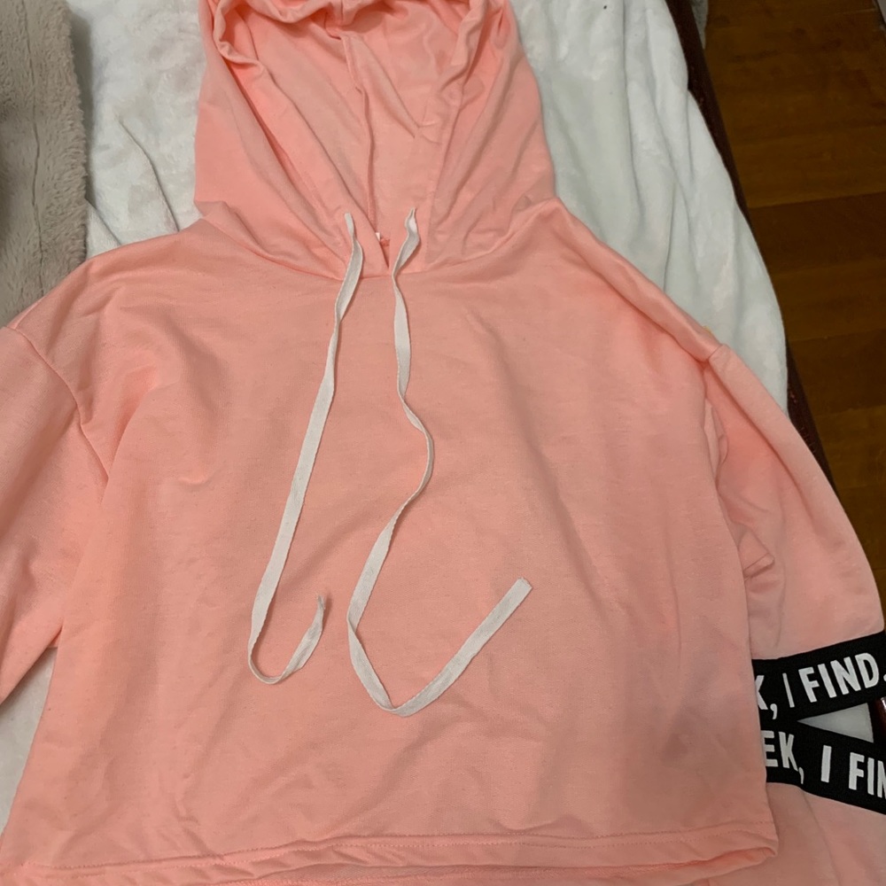 Cropped sweater - Picture 2 of 3